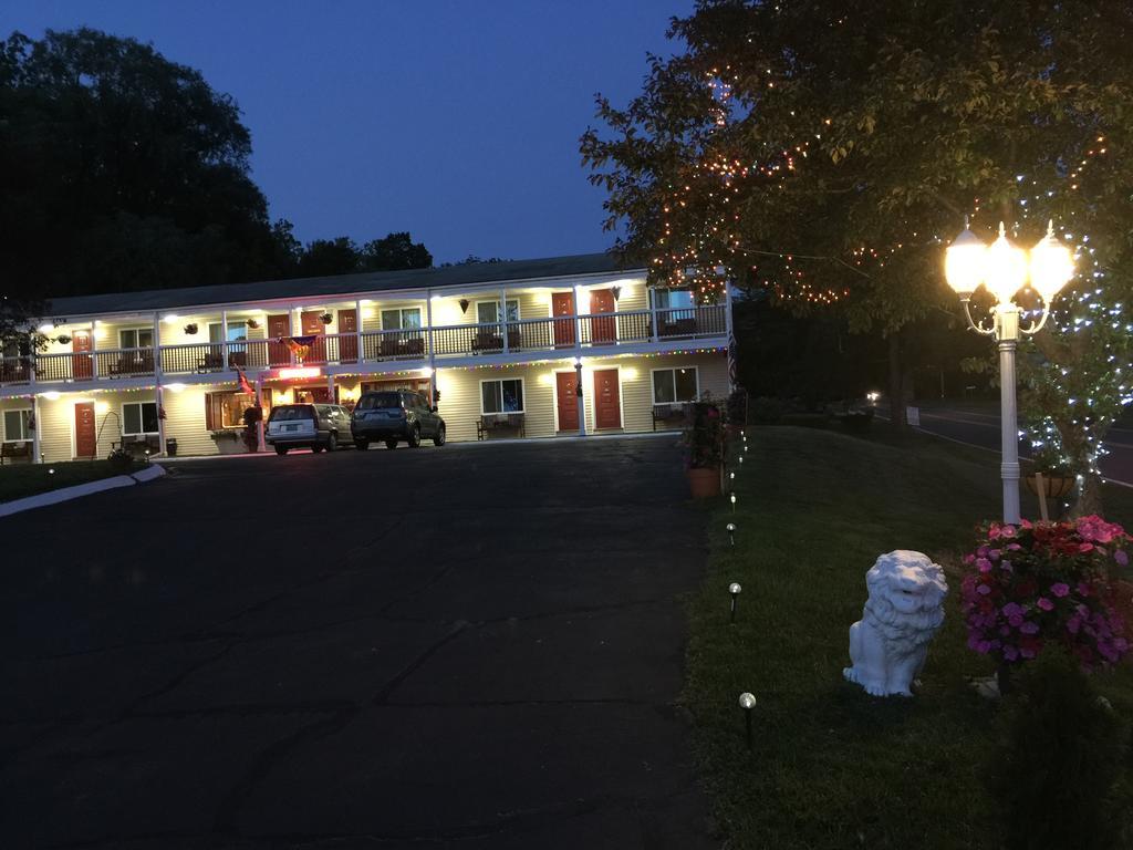 Cozy Corner Motel Williamstown Exterior foto